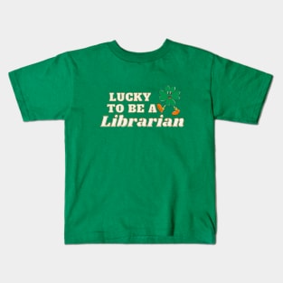 St Patricks day Lucky to be a Librarian Kids T-Shirt